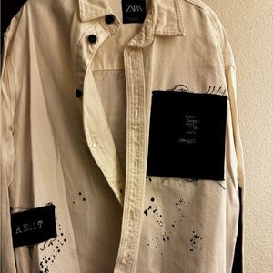 White / Black Men's Overshirt